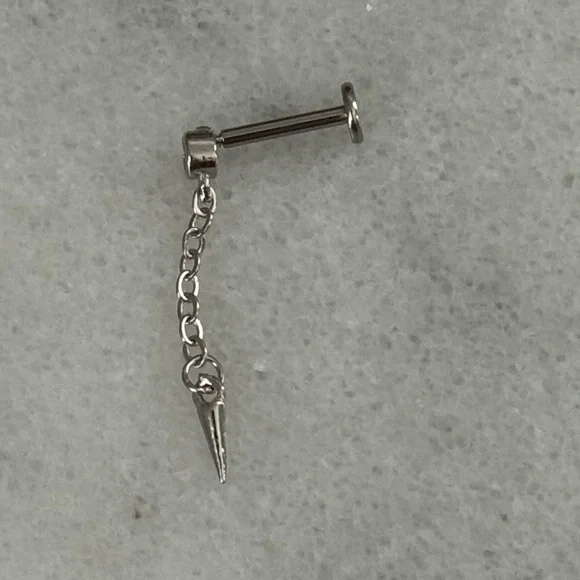 Silver Crystal Chain Spike Dangle Cartilage Earring 

Brand New

Stainless Steel - Picture 4 of 5